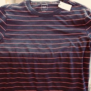 NWT GAP men’s striped T-shirt